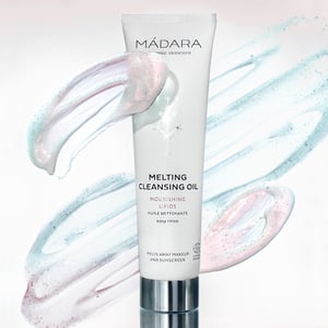 MADARA Melting Cleansing Oil afbeelding