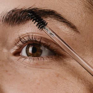 MADARA Grow & Fix Brow & Lash Booster afbeelding