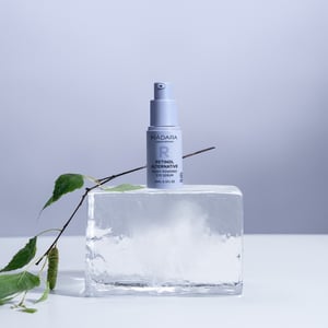 MADARA Retinol Alternative Plant-Powered Eye Serum image