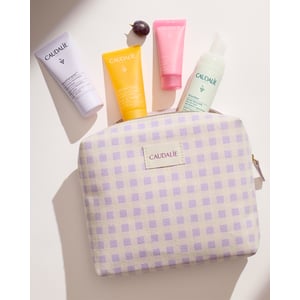 Caudalie Summer Pouch 2025 travel-sized care set image