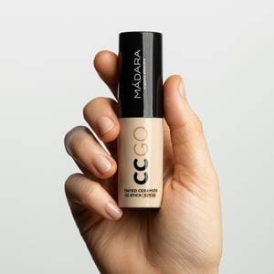 MADARA CC GO Tinted Ceramide CC Stick SPF30 #20 IVORY image
