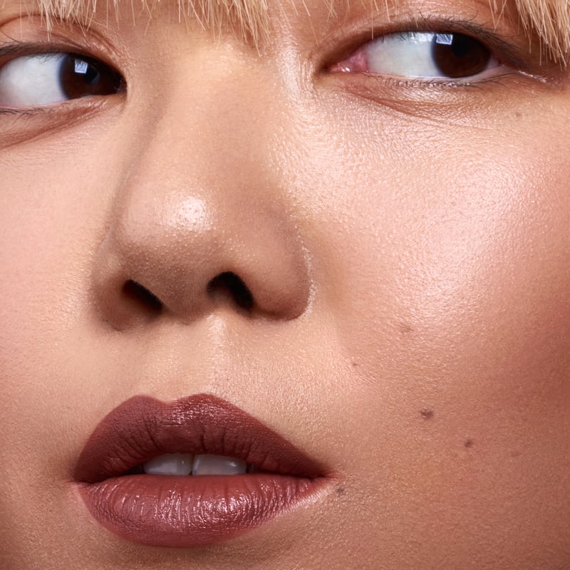 MADARA Velvet Wear Matte Cream Lipstick afbeelding