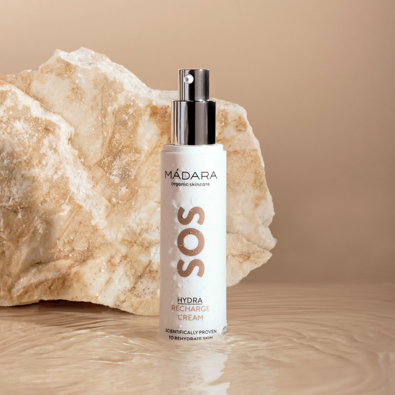 MADARA SOS Hydra Recharge Cream (dag- en nachtcrème) afbeelding