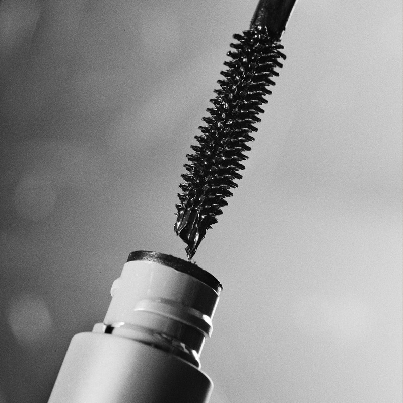 MADARA Deep Matter Bold Volume Mascara afbeelding
