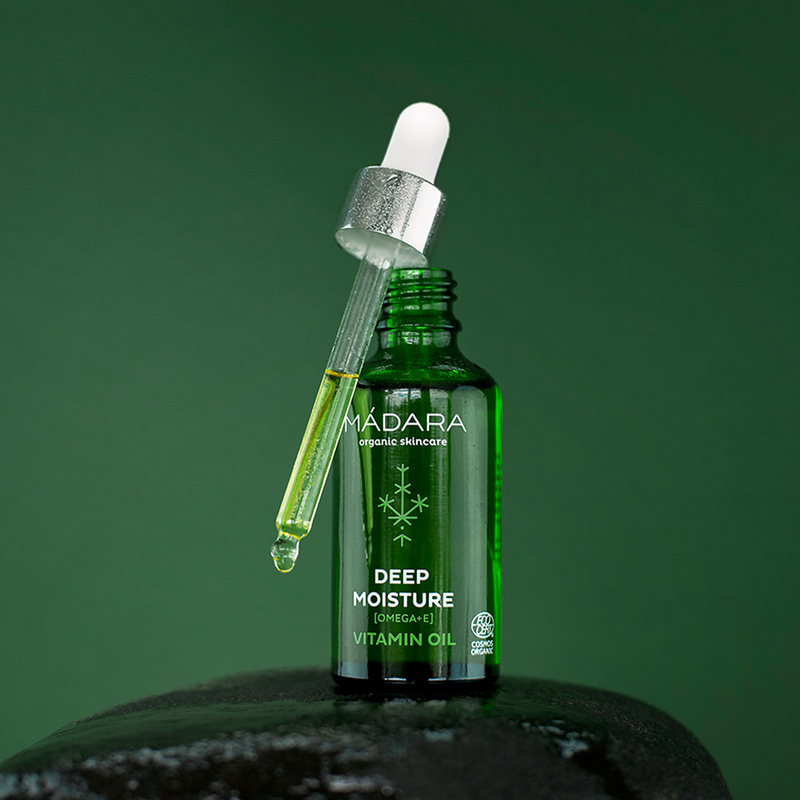 MADARA Deep Moisture Vitamin Oil afbeelding