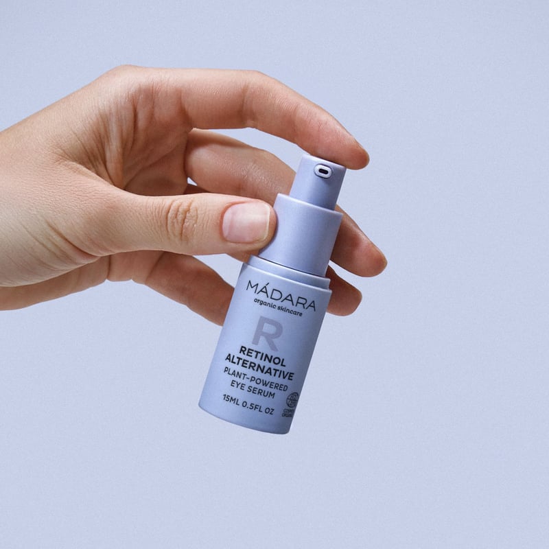 MADARA Retinol Alternative Plant-Powered Eye Serum image