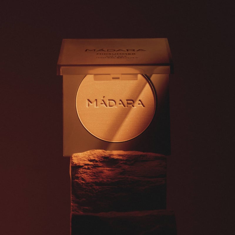 MADARA MidSummer Soft Silk Mineral Bronzer #1 Heat afbeelding