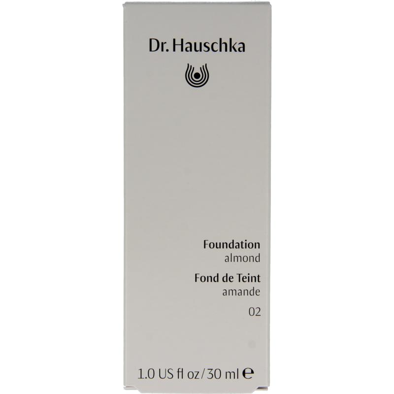 Dr Hauschka Foundation 02 Almond afbeelding