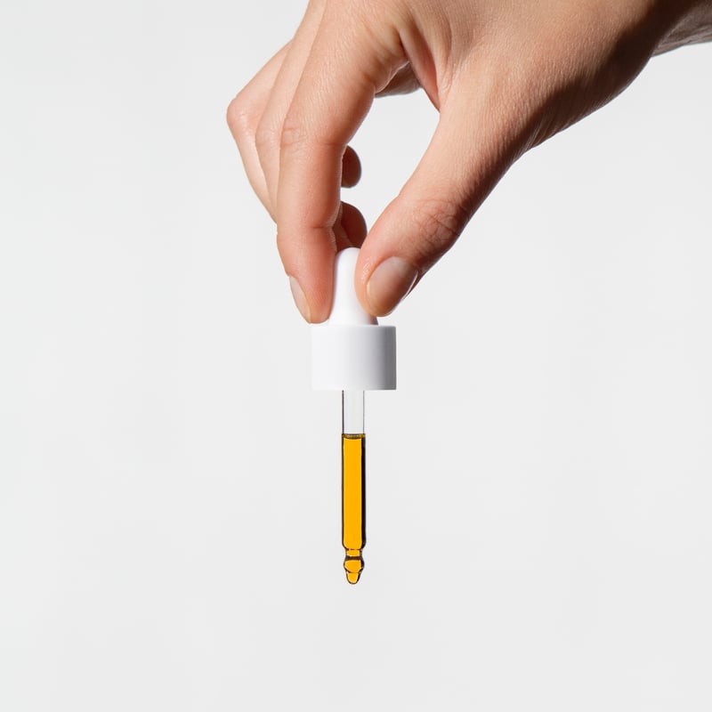 MADARA Retinol Alternative Bakuchiol Oil image